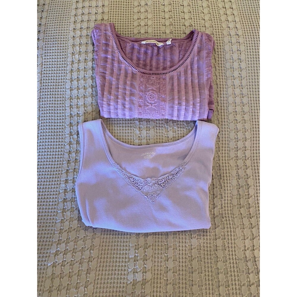 BUNDLE of  2  Tank Tops Sleeveless‎  Plus Size XL   light & perfect for Summer!